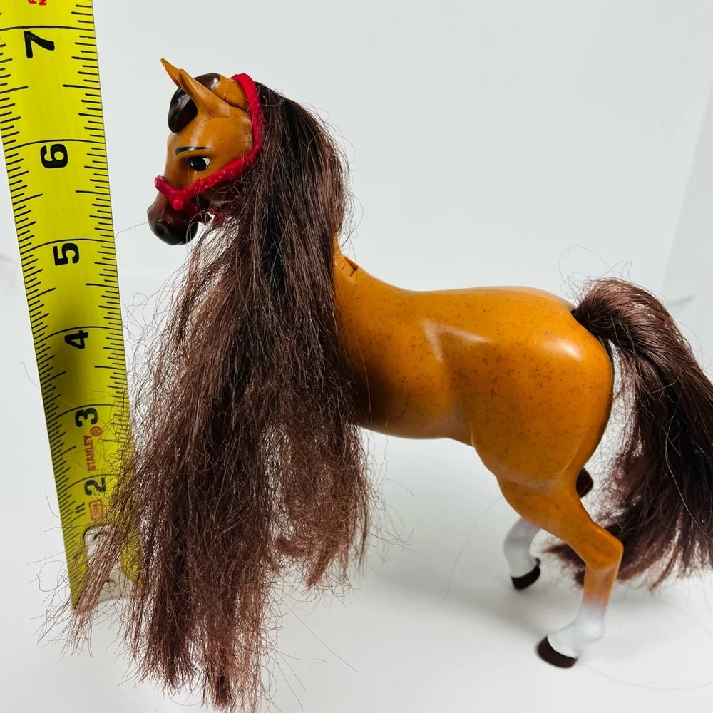 Spirit Riding Free Feed and Nuzzle Mother Horse Replacement Figure